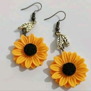 Sunflower Dangle Earrings